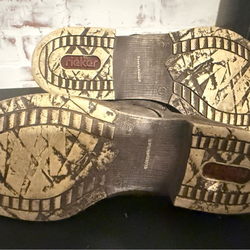 Rieker Gray/brown lace up boots - Picture 4 of 6